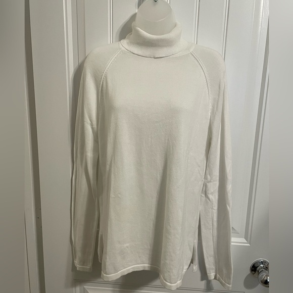Jeanne Pierre Women’s Turtleneck Sweater Medium Cotton Cozy Knit Contemporary - Picture 3 of 8